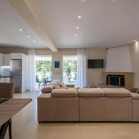 Shemesh Apartment Nafplio